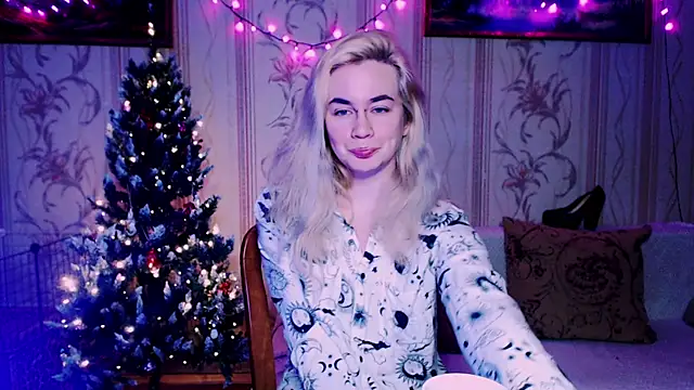 xxxcharismaaa online show from January 13, 8:03 pm