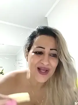 vivifernades online show from January 14, 11:27 pm