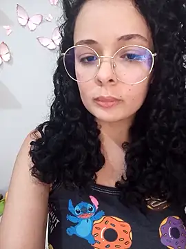 Snapshot of NinaSweet2 chatting on April 19, 3:28 am NinaSweet2 online show from April 19, 3:28 am