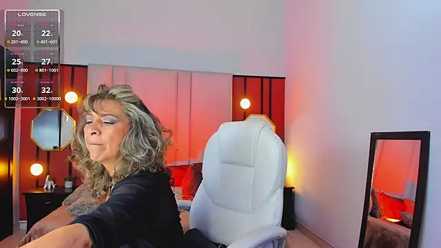 GraceElizabeth  online show from February 21, 9:11 pm