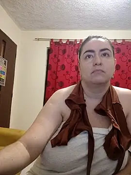 rosahills online show from February 3, 8:19 am