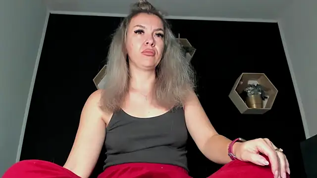 Alesys69 online show from November 9, 1:26 am