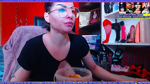 cuminmenowbbyx online show from May 31, 2:24 pm