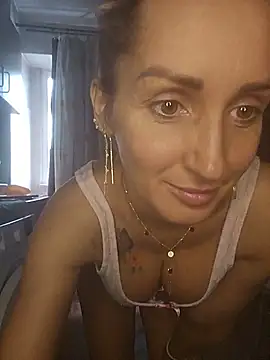 Snapshot of IsabelleEthan chatting on July 12, 1:46 pm IsabelleEthan online show from July 12, 1:46 pm