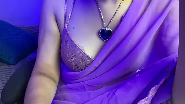Queen Angelena online show from June 23, 5:33 pm