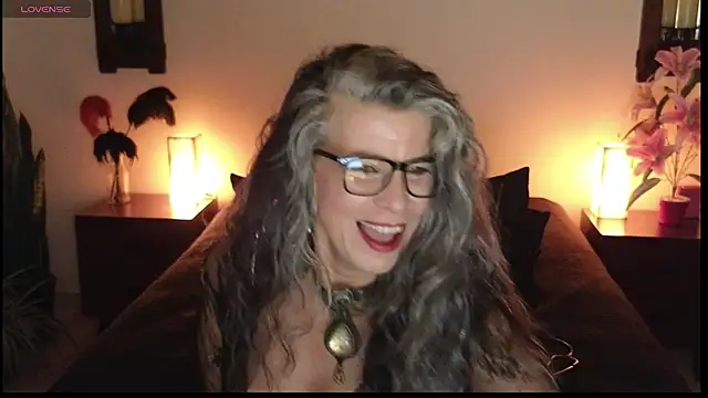 milfettefab online show from February 2, 8:57 am