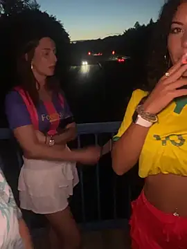 joanaelaa online show from June 17, 8:54 pm