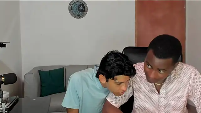 CrissBrownxxx online show from February 14, 5:21 pm