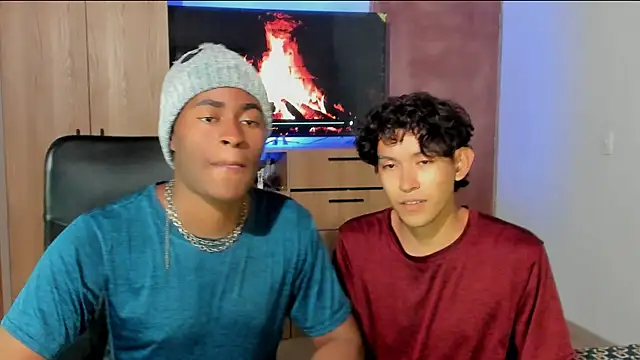 CrissBrownxxx online show from May 13, 3:26 am