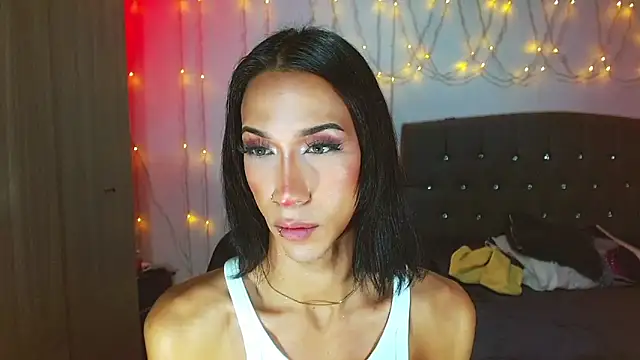 Kenisha Sweet online show from March 5, 3:51 pm