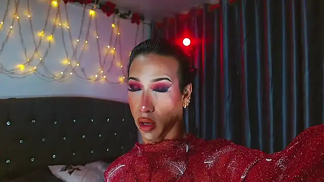 Kenisha Sweet online show from March 7, 1:07 pm