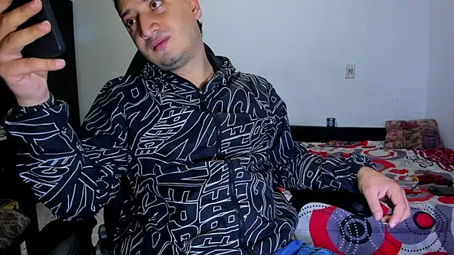 ares sexxx online show from April 5, 9:34 pm