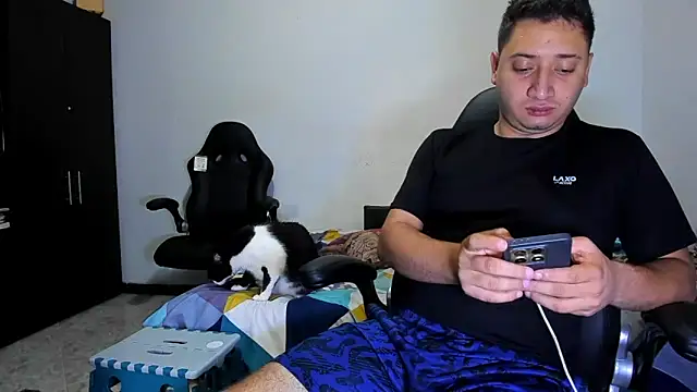 ares sexxx online show from April 10, 11:26 am