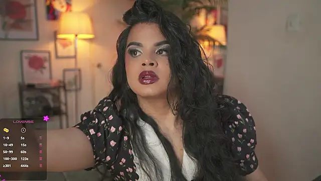 artechloe online show from February 10, 11:42 pm