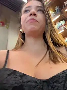 Snapshot of Hall_16 chatting on February 27, 9:58 pm Hall 16 online show from February 27, 9:58 pm