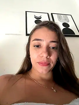 Snapshot of Hall_16 chatting on September 28, 3:17 pm Hall 16 online show from September 28, 3:17 pm