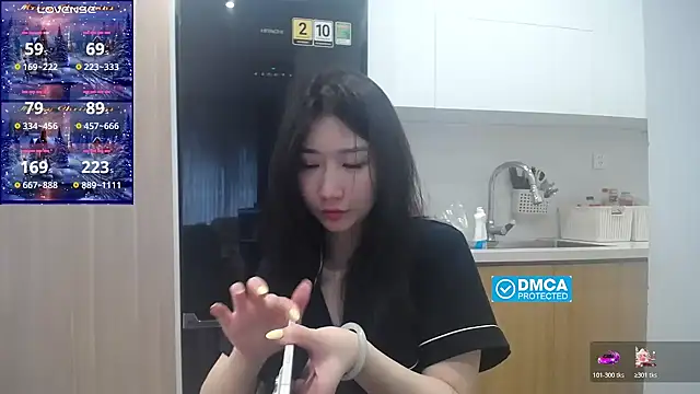 Asiagirll online show from April 6, 1:03 am