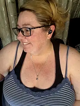 Iceprincess2bad4u online show from March 11, 6:25 pm