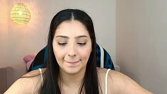 YummyAnna  online show from February 18, 8:16 pm