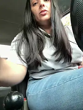 YummyAnna  online show from March 12, 8:37 pm