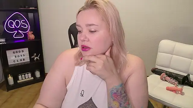 MargotGrey online show from June 2, 8:05 am