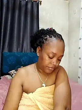 Snapshot of Spice202 chatting on October 28, 6:39 am Spice202 online show from October 28, 6:39 am