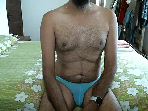 Snapshot of Slim_India chatting on July 4, 2:18 am Slim India online show from July 4, 2:18 am