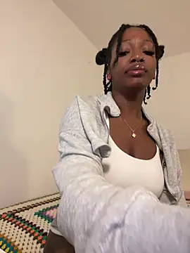 mochamimi online show from April 14, 2:06 am