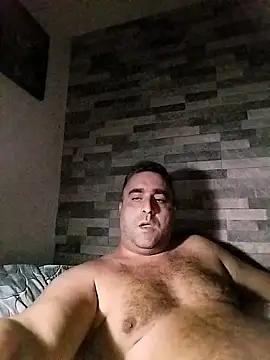 Snapshot of ADRIAN_ADI40 chatting on December 15, 5:06 pm ADRIAN ADI40 online show from December 15, 5:06 pm