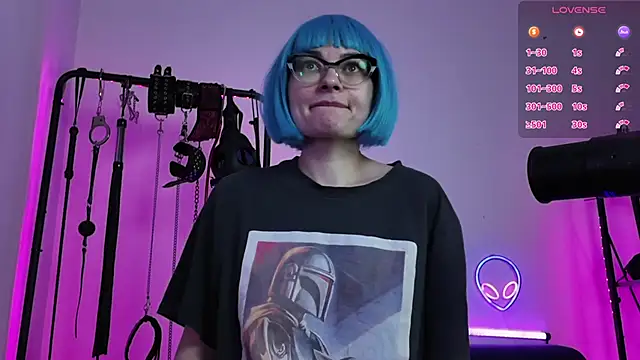 CyberXGoddess online show from April 17, 5:43 am