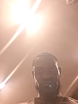 Maculine Stayr online show from March 7, 2:58 pm