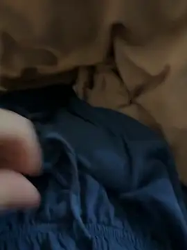 Snapshot of j1991j chatting on September 21, 9:16 pm j1991j online show from September 21, 9:16 pm