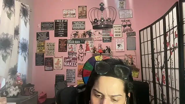 latinacubana online show from February 17, 11:20 pm