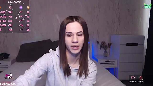 ItsAlisia online show from March 18, 6:36 am