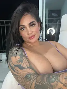 Snapshot of WowAna chatting on March 3, 4:58 am WowAna online show from March 3, 4:58 am