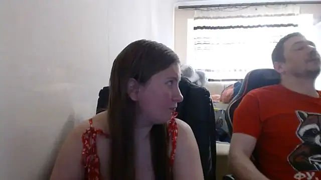 PeterAndJen online show from July 12, 5:26 pm