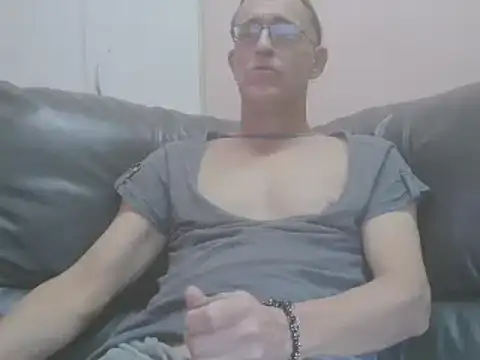 annitsx online show from April 18, 8:51 am