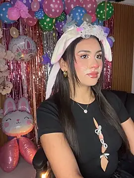 Ambar pe  online show from April 2, 3:37 am