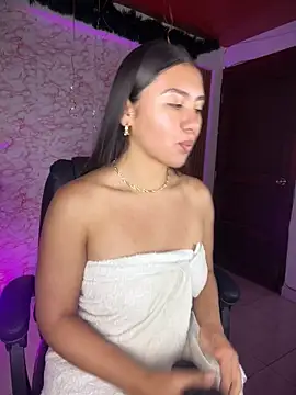 Ambar pe  online show from April 22, 2:58 am