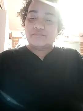 Hilarybunnyy online show from February 3, 10:26 pm