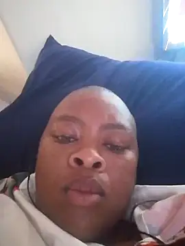 CuteHoney92 online show from January 17, 4:28 am