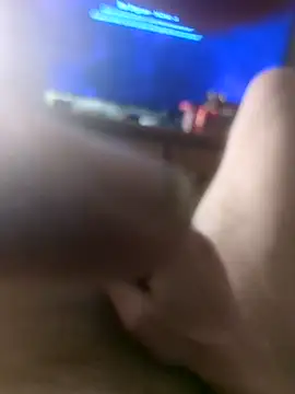 Bottomslut4tops84 online show from December 19, 7:48 am