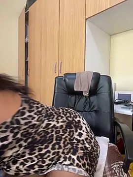 BADFATASS85 online show from June 15, 12:18 pm