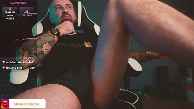 Snapshot of LuckyAlexx chatting on January 29, 9:39 pm LuckyAlexx online show from January 29, 9:39 pm