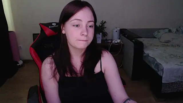 Laralianna online show from June 17, 7:33 am