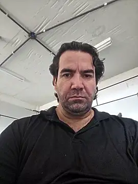 MysterBearMG online show from April 9, 3:28 pm