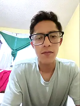 KevinCrz online show from October 17, 12:01 am