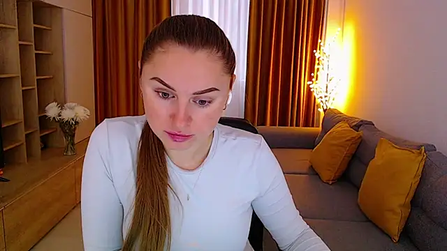  Mia Adams online show from October 10, 9:52 am