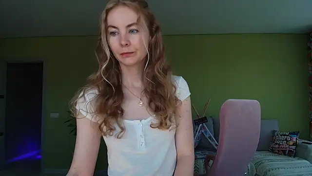 Cuddle Cat online show from June 10, 6:12 am