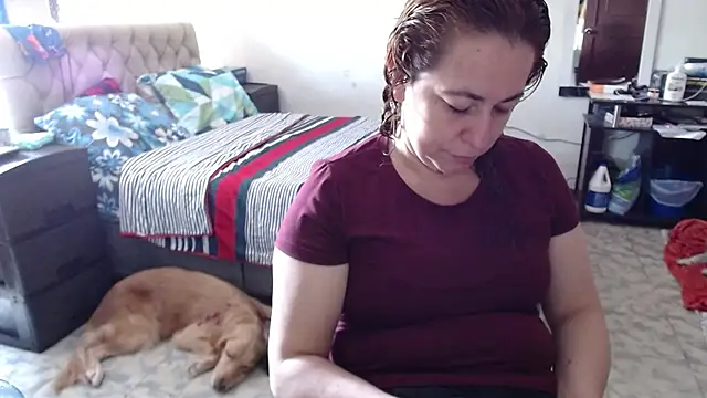 Barbiegomez online show from February 5, 4:22 pm